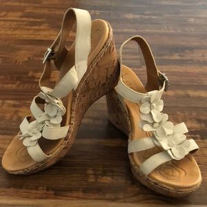 B.O.C. 7M wedge sandles